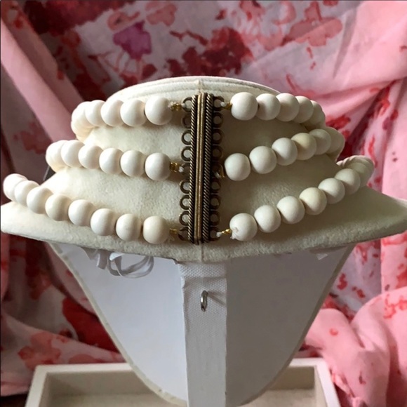 Designer Katerina Vassou Necklace 
18k gold ptd - Picture 4 of 5